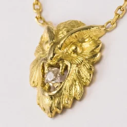 Pendentif ancien hibou et son diamant