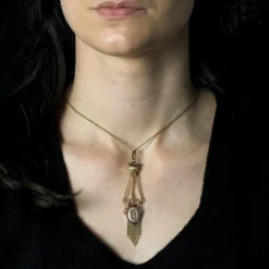 Pendentif ancien Napoléon III ors rose et jaune écusson