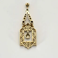 Pendentif Ancien or jaune et blanc diamants