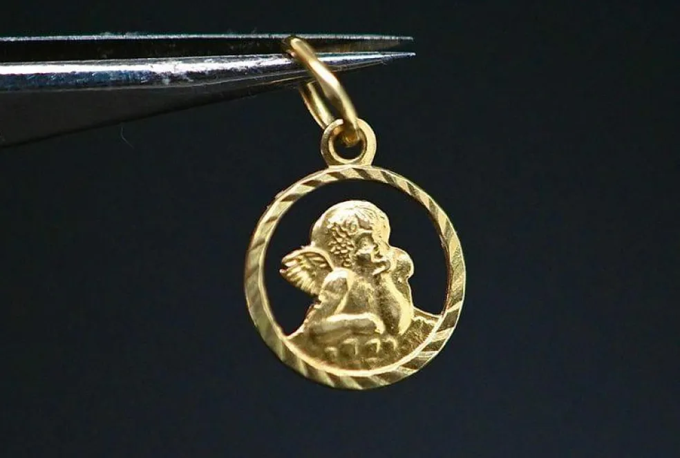 Pendentif ange en or 18 carats