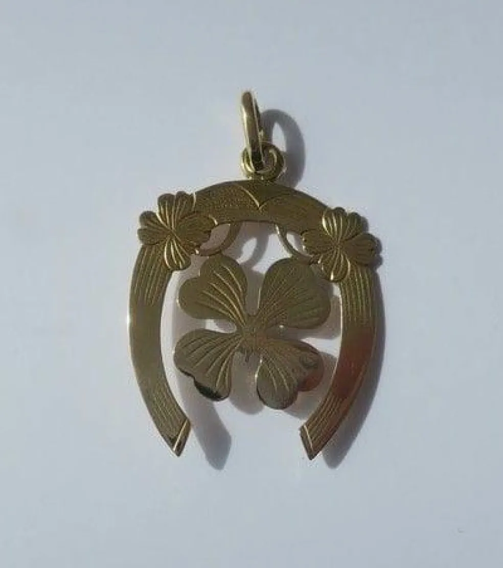 Pendentif Art Nouveau porte-bonheur