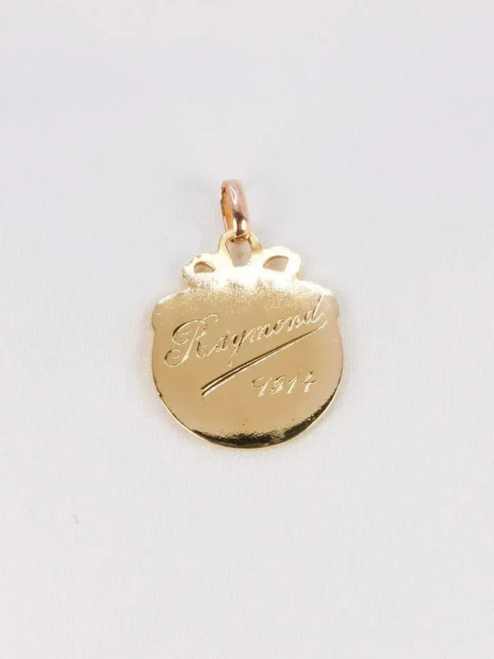 Pendentif Art-Nouveau lettre R or jaune