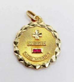 Pendentif AUGIS médaille d'amour 22mm or 18k et rubis : "+ Que Ayer - Que Manana" (circa 1970)