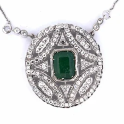 PENDENTIF AVEC COLLIER - OR BLANC 18 KT