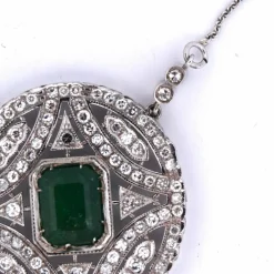 PENDENTIF AVEC COLLIER - OR BLANC 18 KT