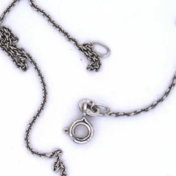PENDENTIF AVEC COLLIER - OR BLANC 18 KT