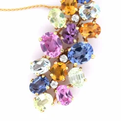 PENDENTIF avec COLLIER en OR JAUNE 18 KT - SIGNÉ ''TREA''