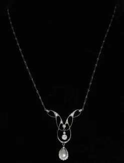 Pendentif Belle Époque en platine, perle fine et brillants