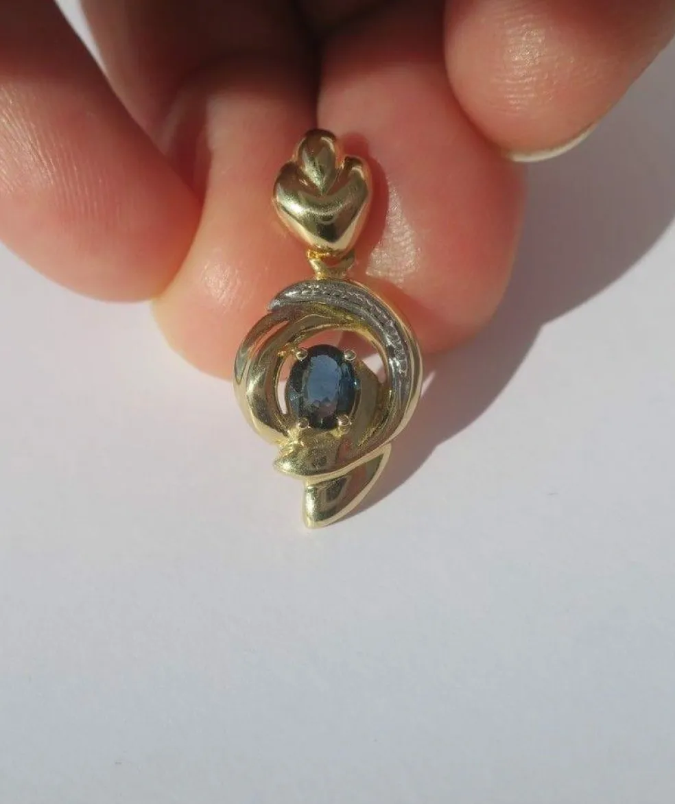 Pendentif bicolore coeur saphir