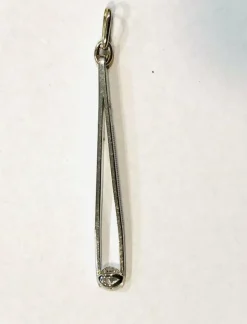 Pendentif brucelle or blanc et diamant