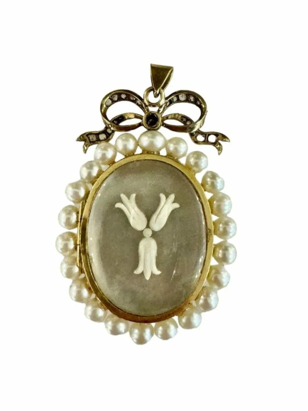 Pendentif Cecile Villeneuve - Portrait De Yolande De Luynes à l'âge De 2 Ans
