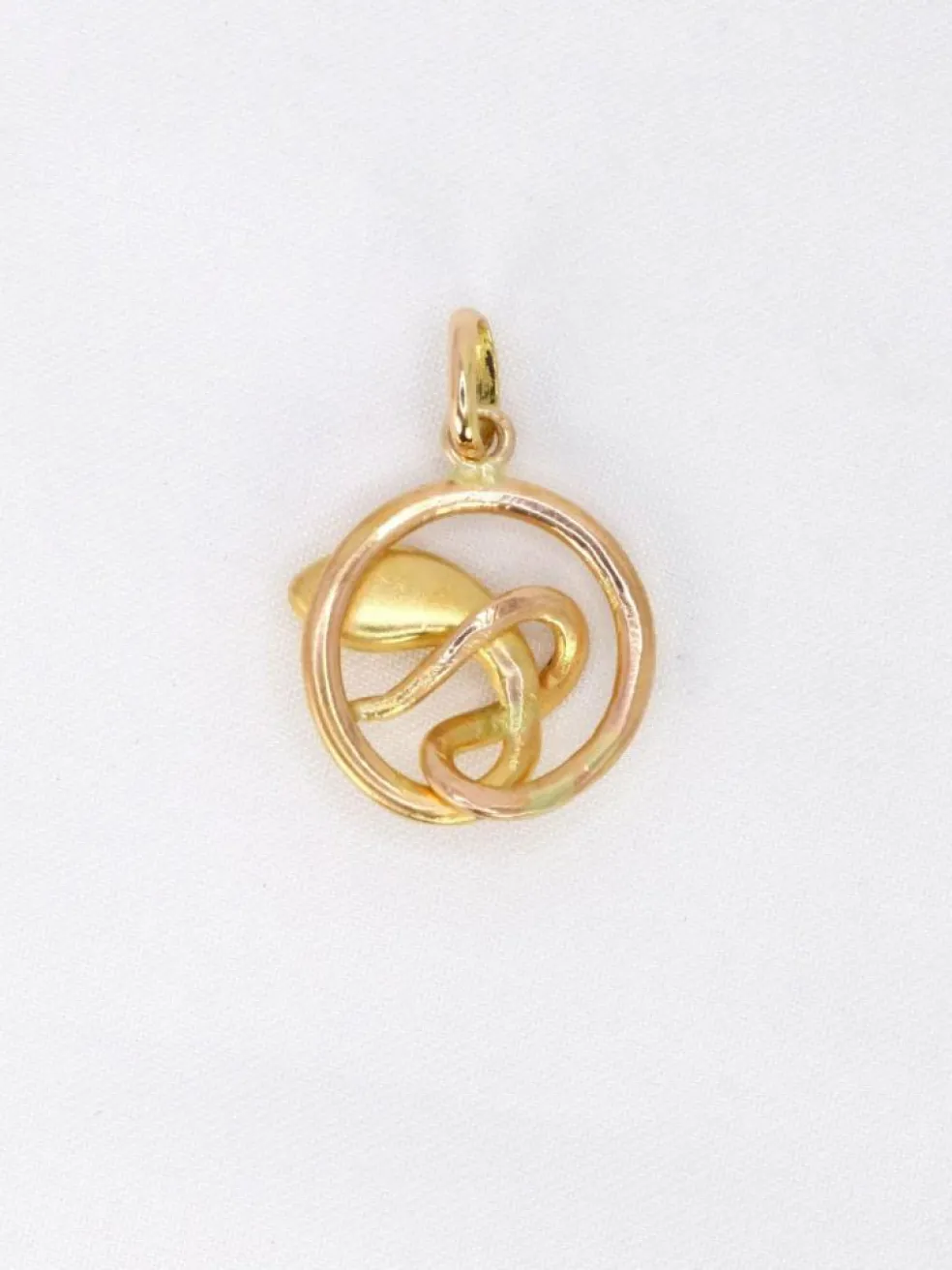 Pendentif charms ancien serpent or jaune