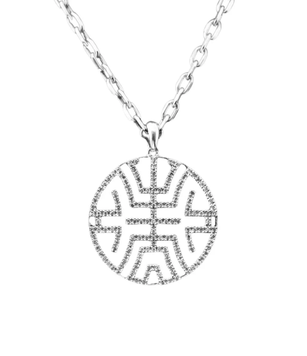 Pendentif Circulaire Onyx et Diamants, Chaîne en Or Blanc