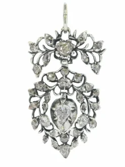 Pendentif coeur diamant