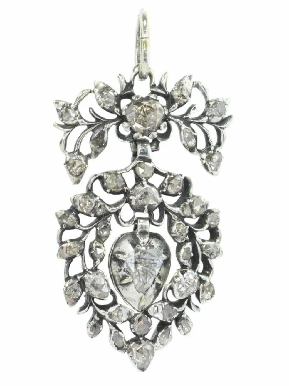 Pendentif coeur diamant