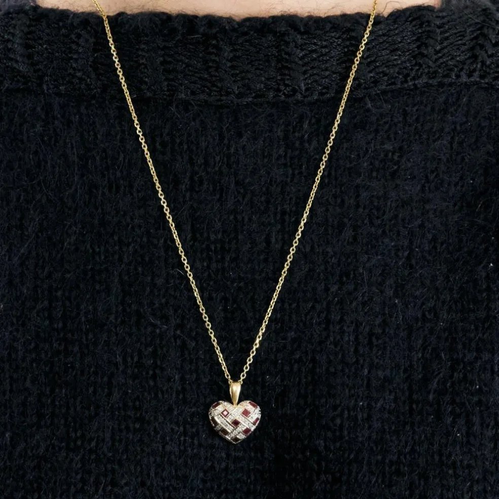 Pendentif coeur en or jaune et pierres