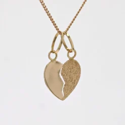 Pendentif coeur sécable en or et sa chaine