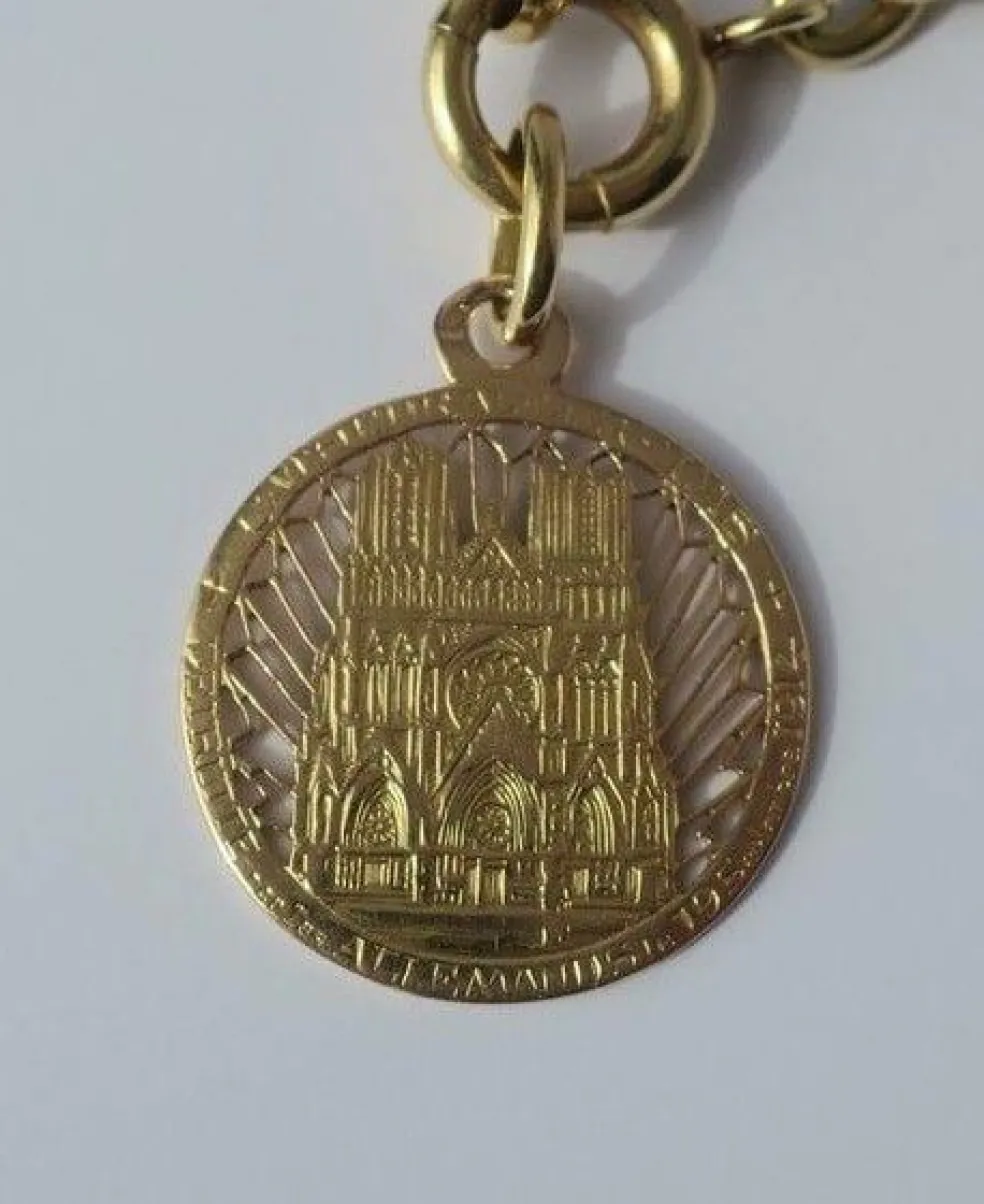 Pendentif commémoratif Cathédrale de Reims en or