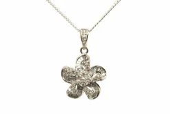 Pendentif contemporain en or blanc, diamants baguettes et brillants