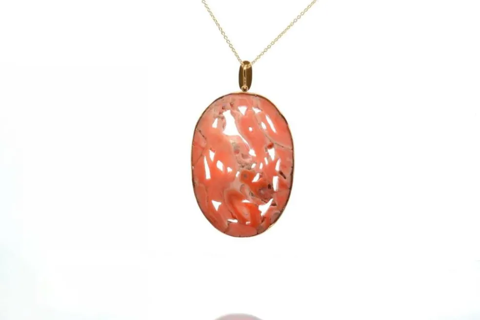 Pendentif corail et perles de culture en or