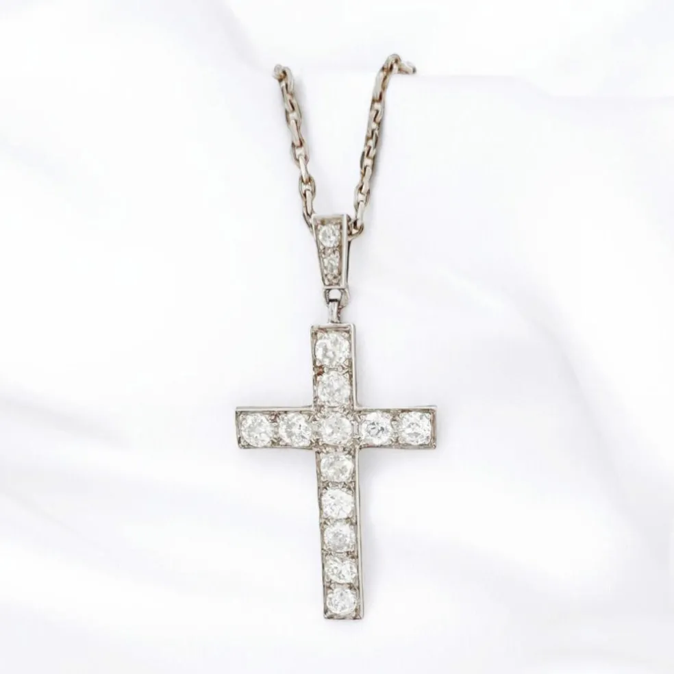 Pendentif Croix Art Déco Diamants et sa Chaîne