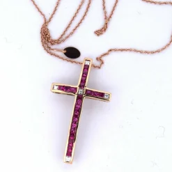 PENDENTIF CROIX avec COLLIER - OR ROSE 18 KT
