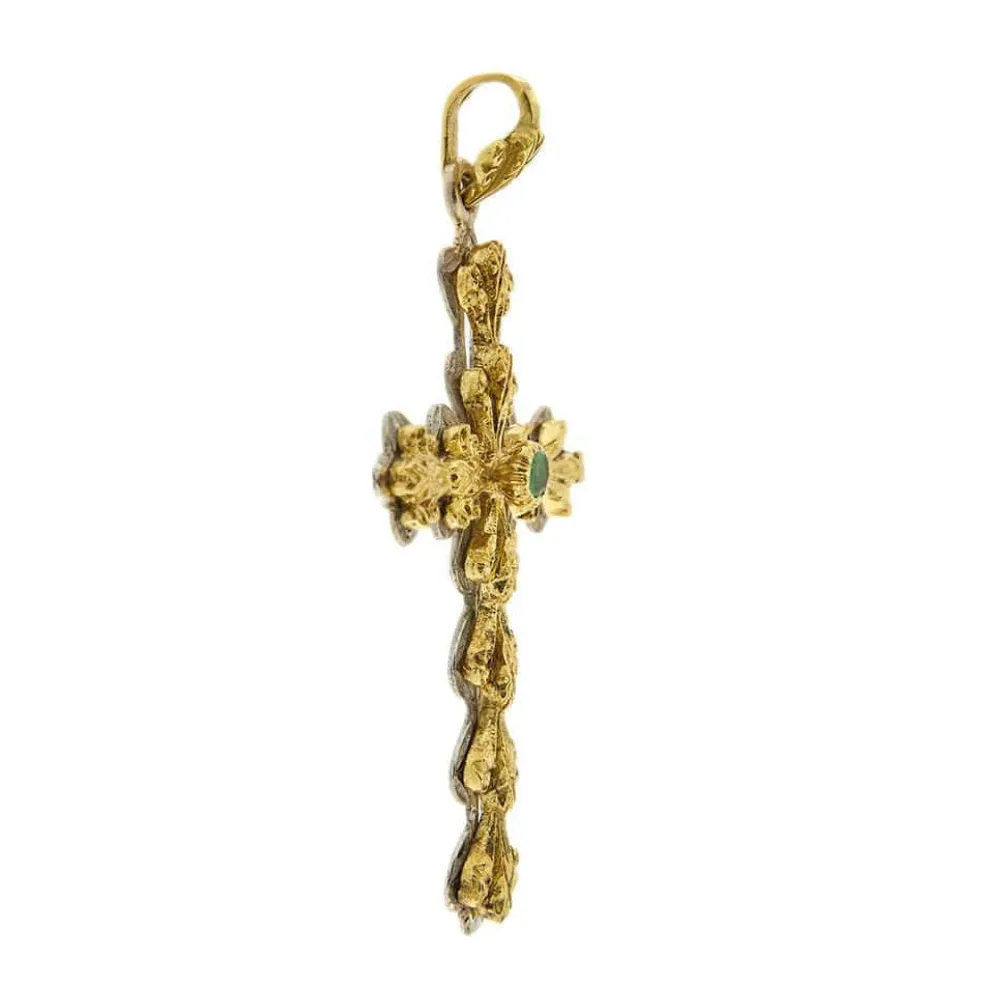 Pendentif croix avec émeraude