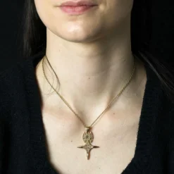 Pendentif croix d'Agadez or rose filigranée