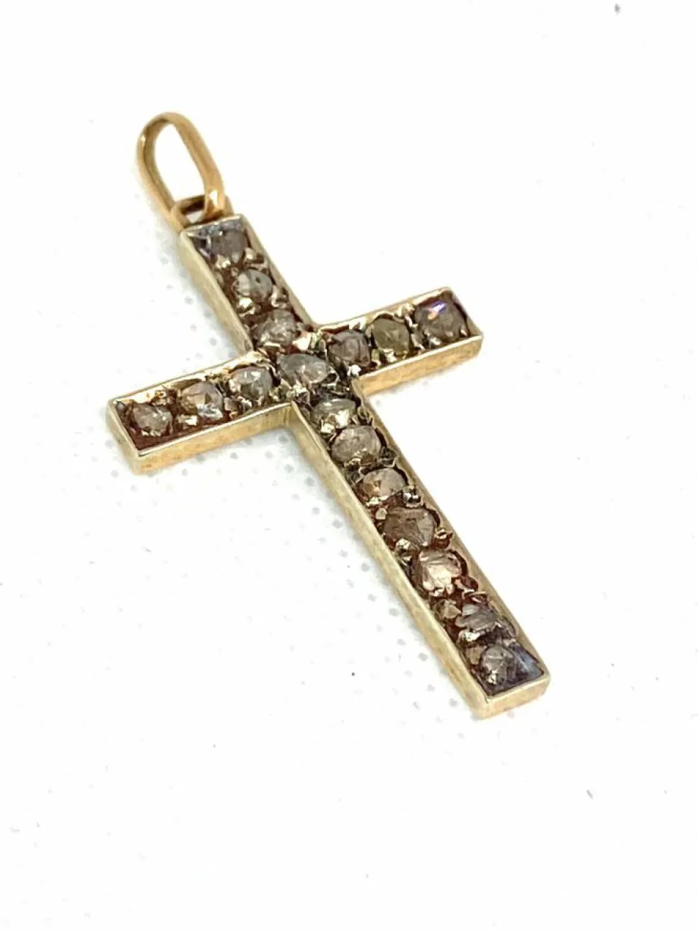 Pendentif Croix diamants