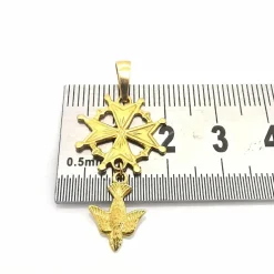 Pendentif croix en or