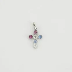 Pendentif Croix en or gris