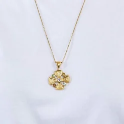 Pendentif croix en or jaune, améthyste, péridots, citrine et topaze