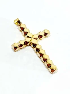 Pendentif croix en or jaune
