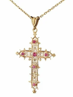 Pendentif croix filigrané en or jaune et rubis