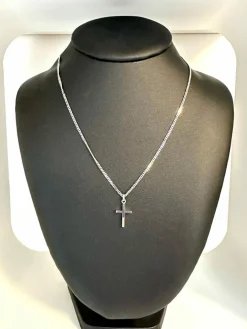 Pendentif croix italienne avec chaîne de Chini en or blanc
