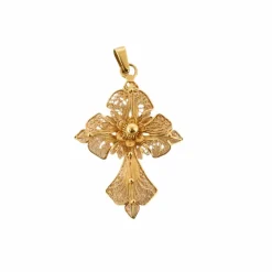 Pendentif croix or jaune filigrané