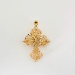 Pendentif croix or jaune filigrané