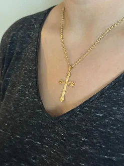 Pendentif croix or rose