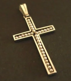 Pendentif Croix Perles Fines , Or Blanc 18 Carats