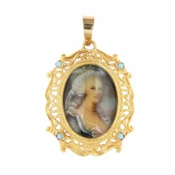 Pendentif dame noble miniature