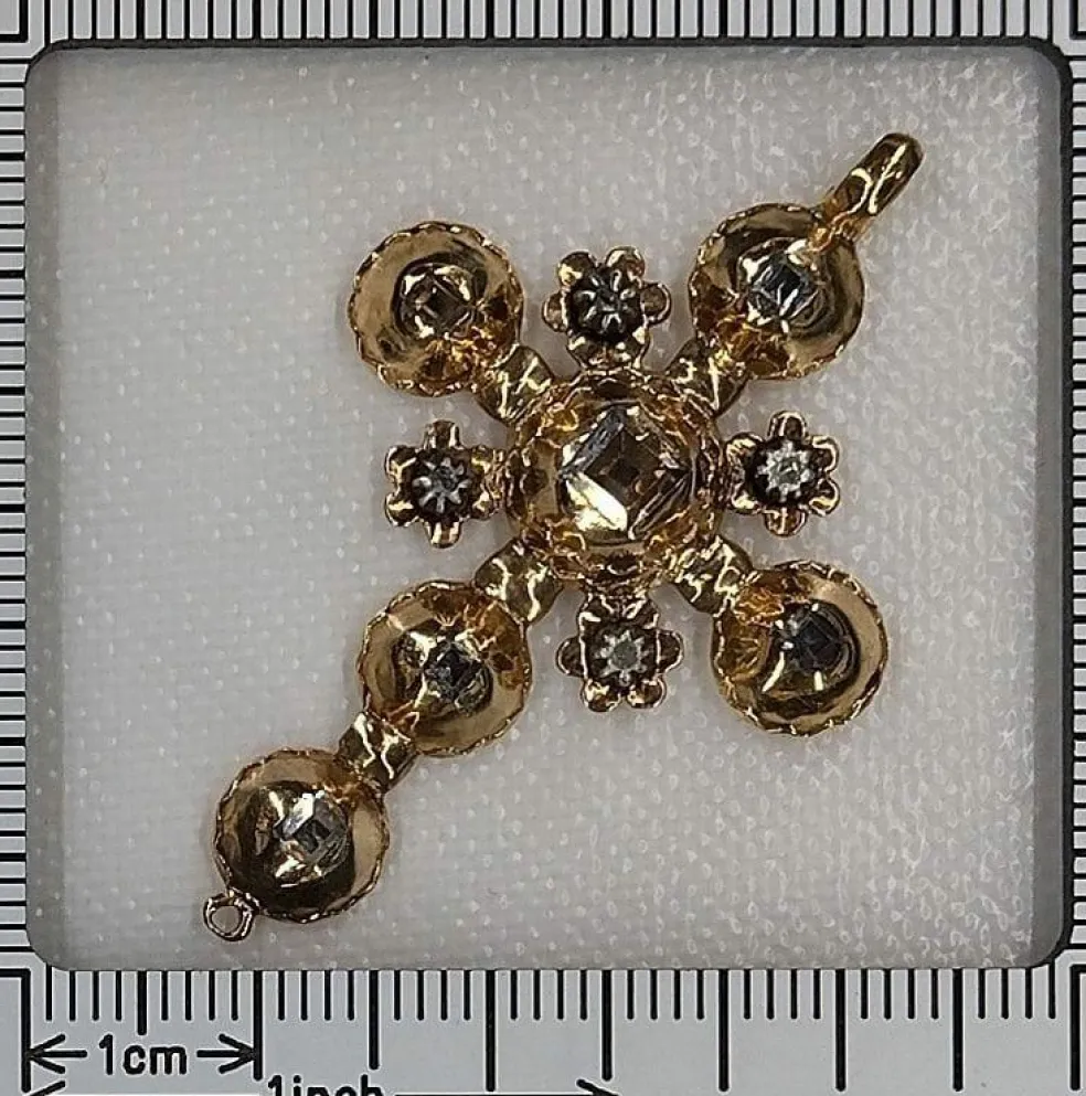 Pendentif diamant en or