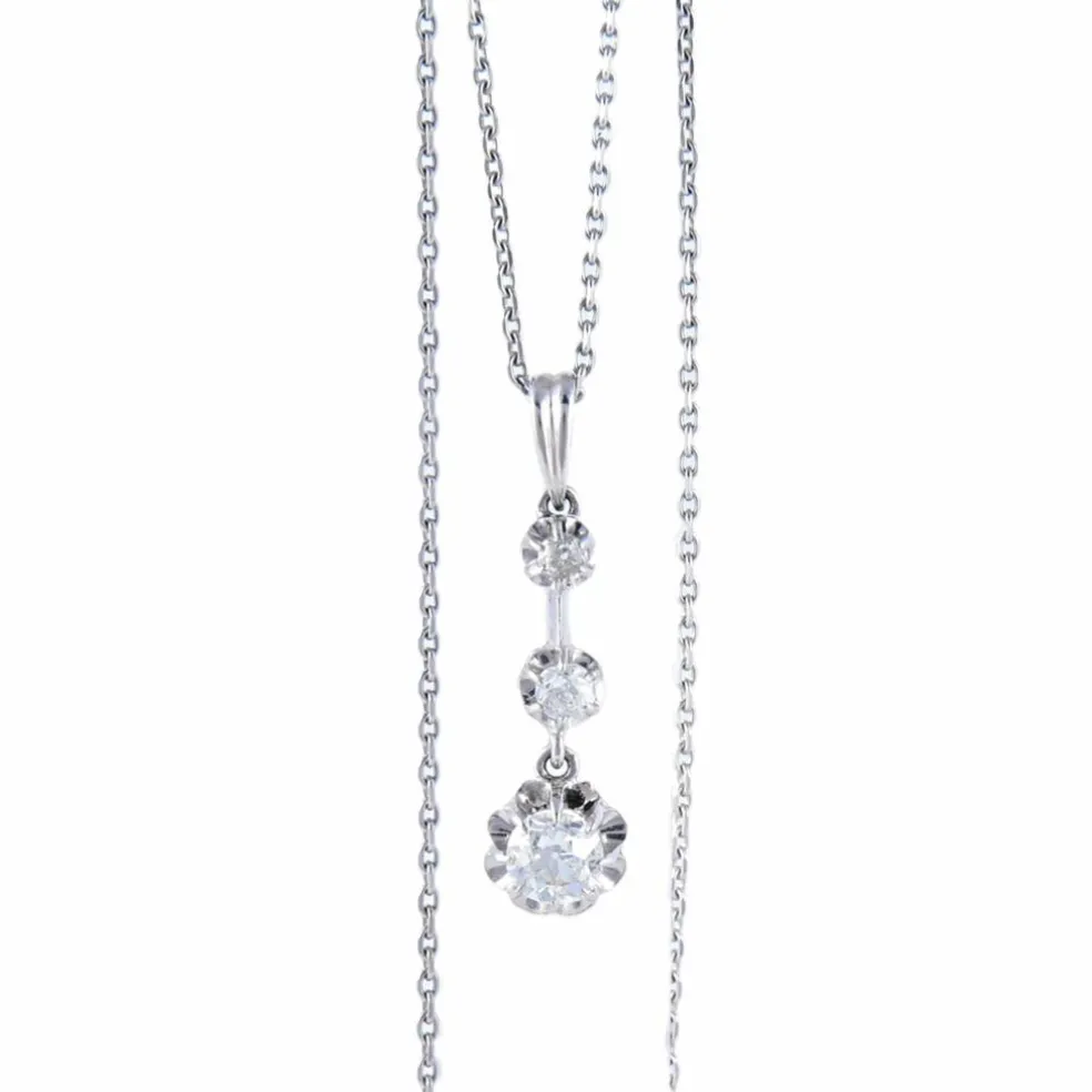 Pendentif Diamants 1900 sur chaîne