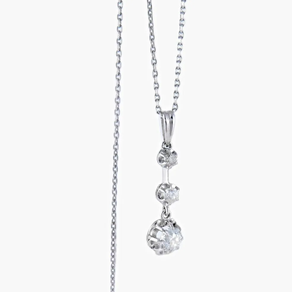 Pendentif Diamants 1900 sur chaîne