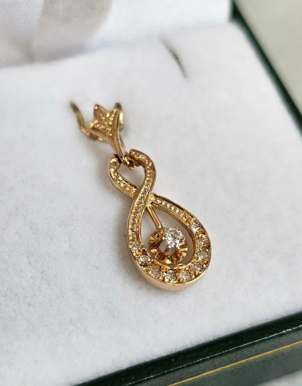Pendentif Diamants or rose
