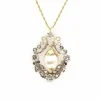 Pendentif 19e perle et roses de diamants