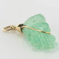 Pendentif Emeraude gravée Or