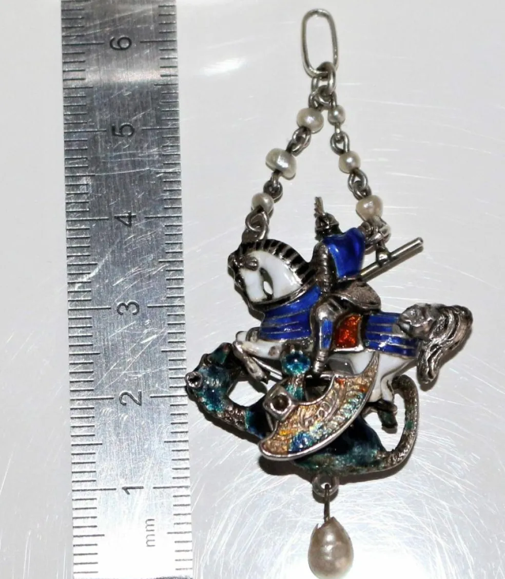 Pendentif en argent émaillé