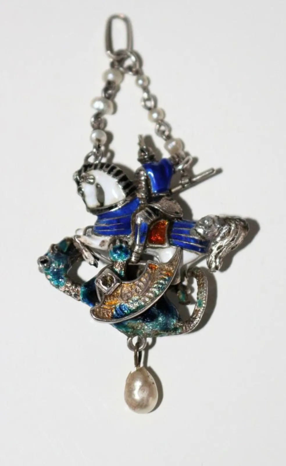 Pendentif en argent émaillé