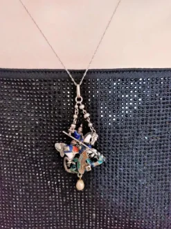 Pendentif en argent émaillé