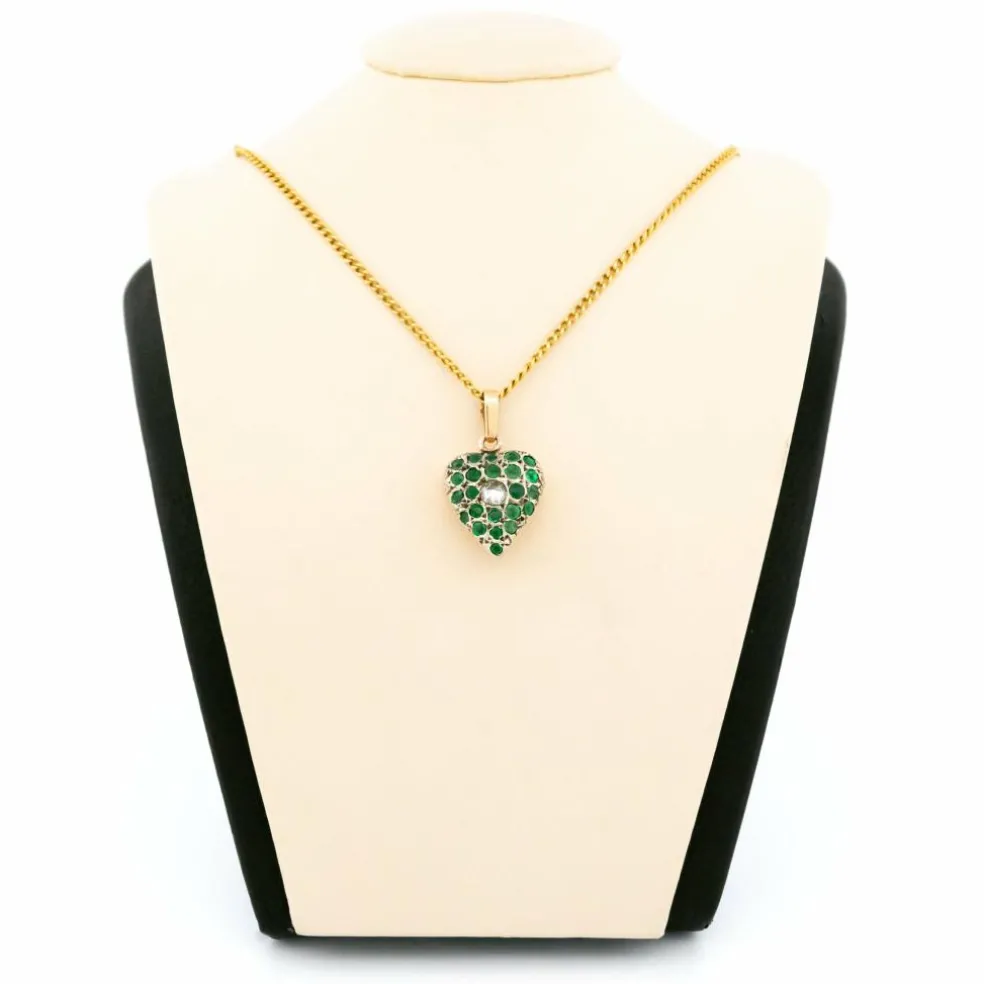 Pendentif en forme de cœur en or jaune 18 carats avec diamant et émeraude